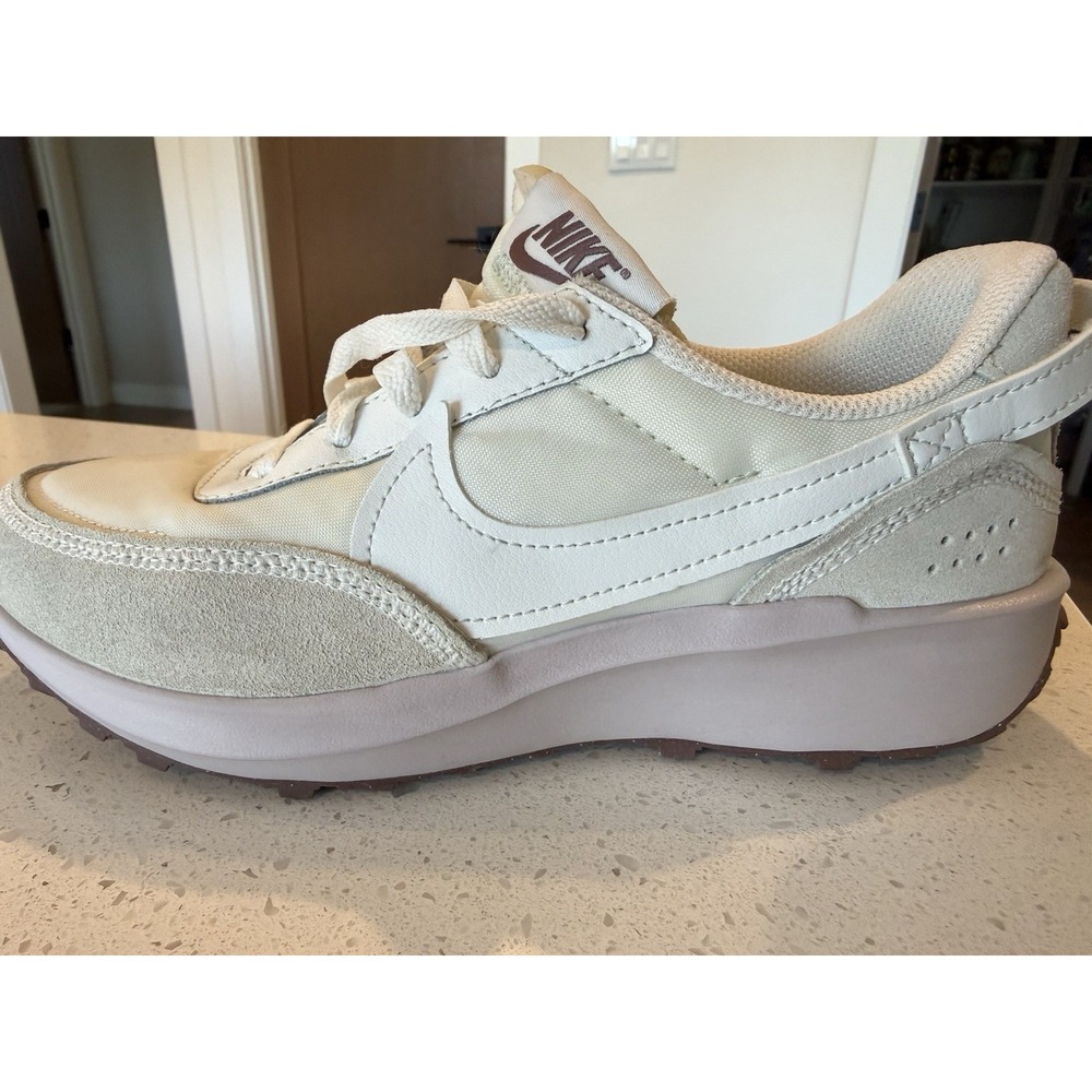 Nike Waffle Debut WMNS Summit White / Smokey Mauve Women's‎ Size 7.5